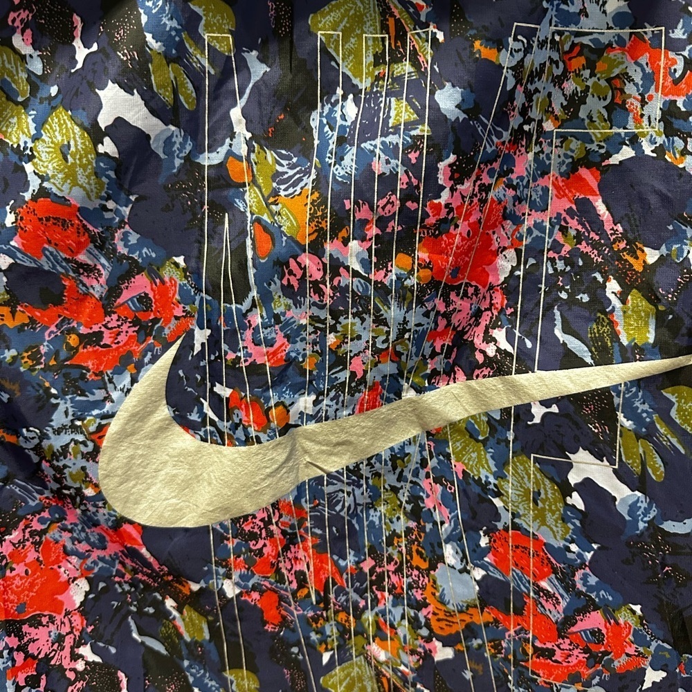 Like New Rare Find Nike Floral Print Windbreaker Jacket - Picture 7 of 8